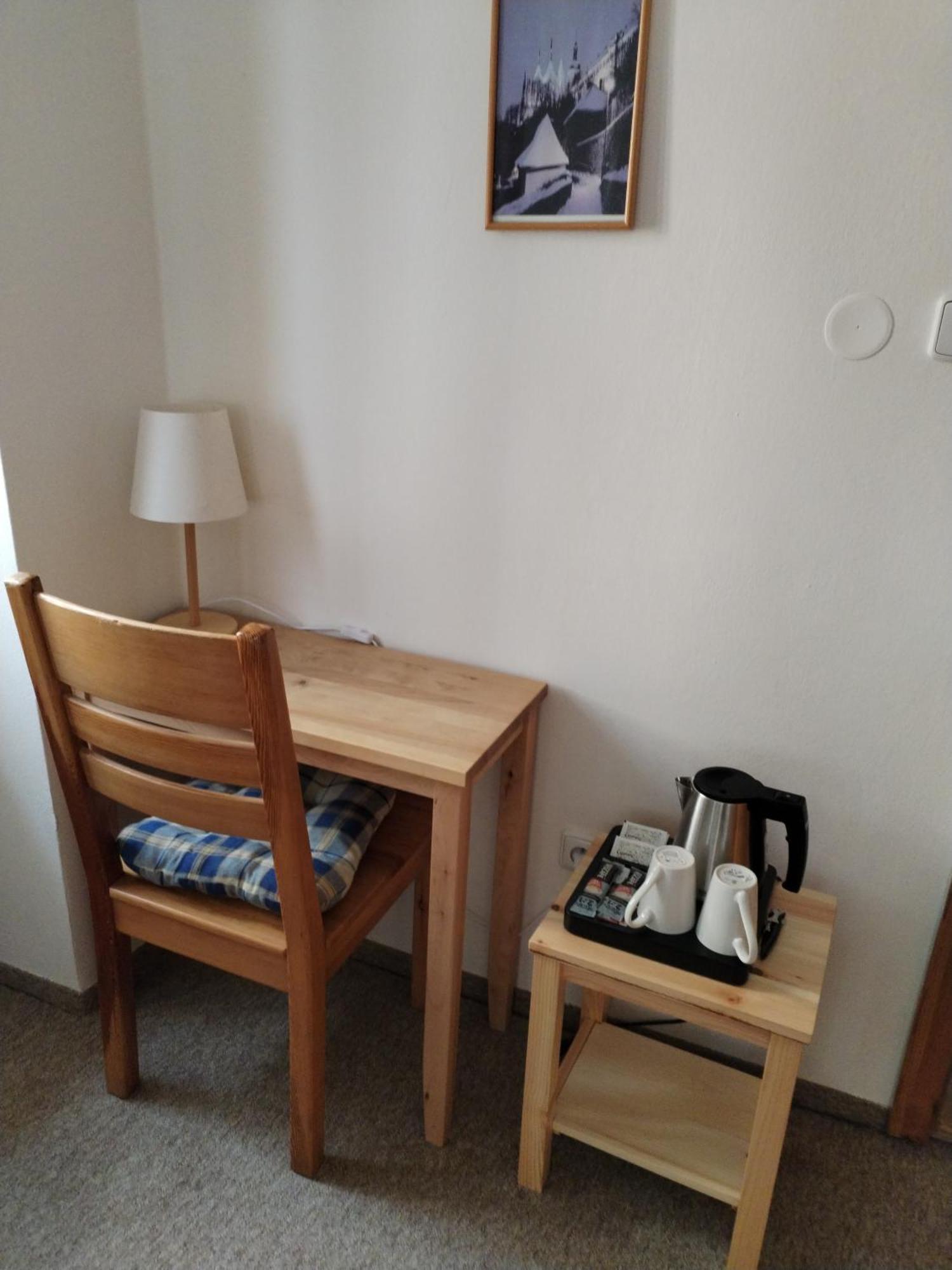 U Zvonu Hotel 3*